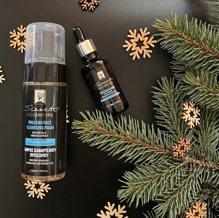 Świąteczny Kosmetyków MINI Box pielęgnacyjny + GRATIS Santo Volcano Spa